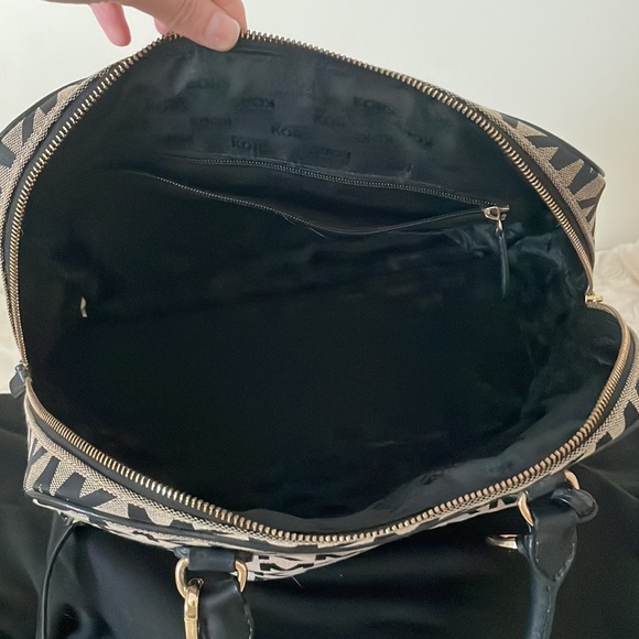 Michael Kors Purse - Picture 8 of 16